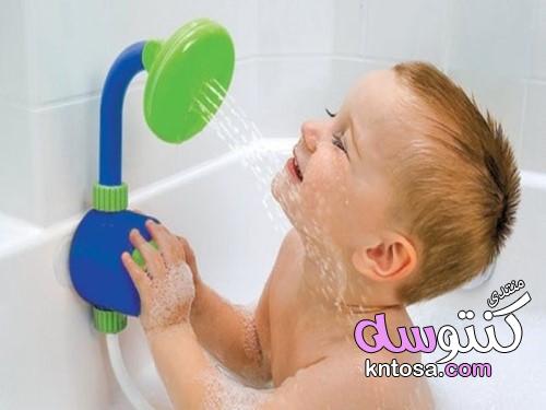 استحمام طفلك الصغير مرحلة بمرحلة kntosa.com_14_19_155
