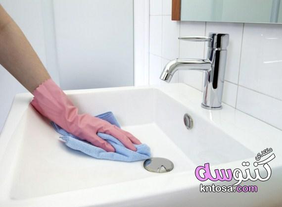 طريقة تنظيف الحمام,تنظيف الحمام اليومي,تنظيف الحمام: أين تستقر البكتيريا وكيف يمكن هزيمتها kntosa.com_16_19_155