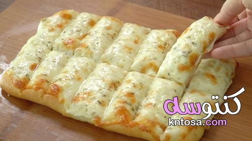 طريقة عمل خبز الثوم بالموزاريلا بكل سهولة صحي ومميز وشهي جداً kntosa.com_18_21_163