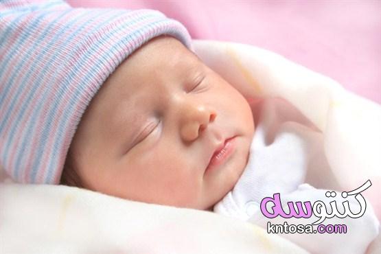 طرق تهدئة طفلك الرضيع أثناء البكاء أثناء النوم حديثي الولادة أسباب بكاء kntosa.com_24_19_156