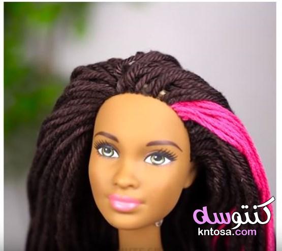 اصنع بنفسك شعر دمية باربي بألوان مختلفة وأزياء من الأكياس والبالون kntosa.com_25_19_157