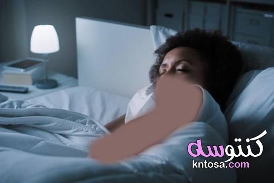 ما علاقة نوم النساء وسط الأضواء بزيادة الوزن؟ kntosa.com_26_19_157