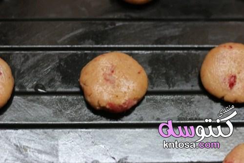 تحضير أسرع كوكيز بالفراولة,وصفه الفراولة الكوكيز,طريقة عمل طريقة عمل كوكيز الفراولة,كعكة الفراولة kntosa.com_27_18_154