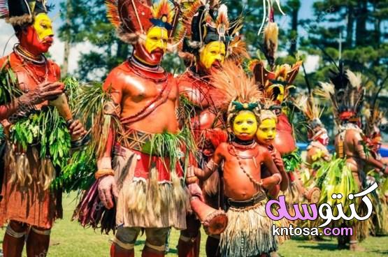 بابوا غينيا الجديدة حيث يقدَّم الميت كوليمة لأقربائه! الجزيرة الموتى 2020 kntosa.com_27_19_157