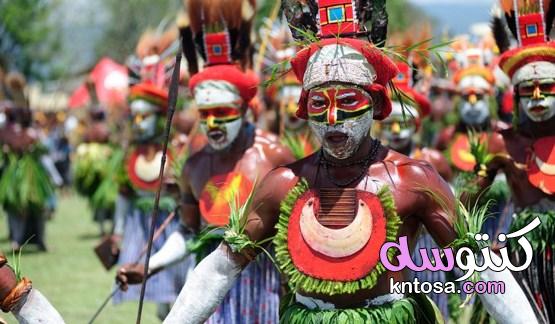 بابوا غينيا الجديدة حيث يقدَّم الميت كوليمة لأقربائه! الجزيرة الموتى 2020 kntosa.com_27_19_157