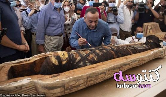 عثر علماء الآثار المصريون على 59 تابوتًا عمرها أكثر من 2500 عام وفتح واحدًا للجمهور kntosa.com_29_20_160